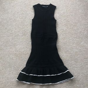 Karen Millen sweater dress w/black & white ruffle